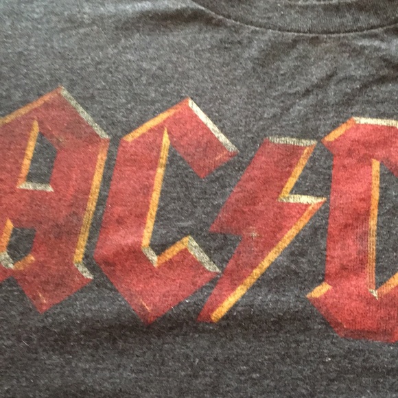AC/DC t-shirt size small - Picture 2 of 3